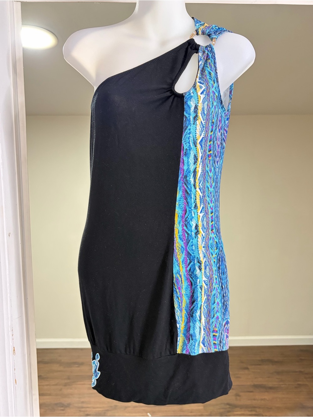 COOGI Black One-Shoulder Dress with Blue Patterned Panel